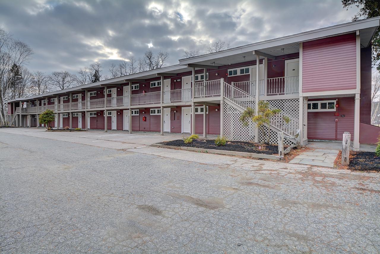 The Putney Inn المظهر الخارجي الصورة