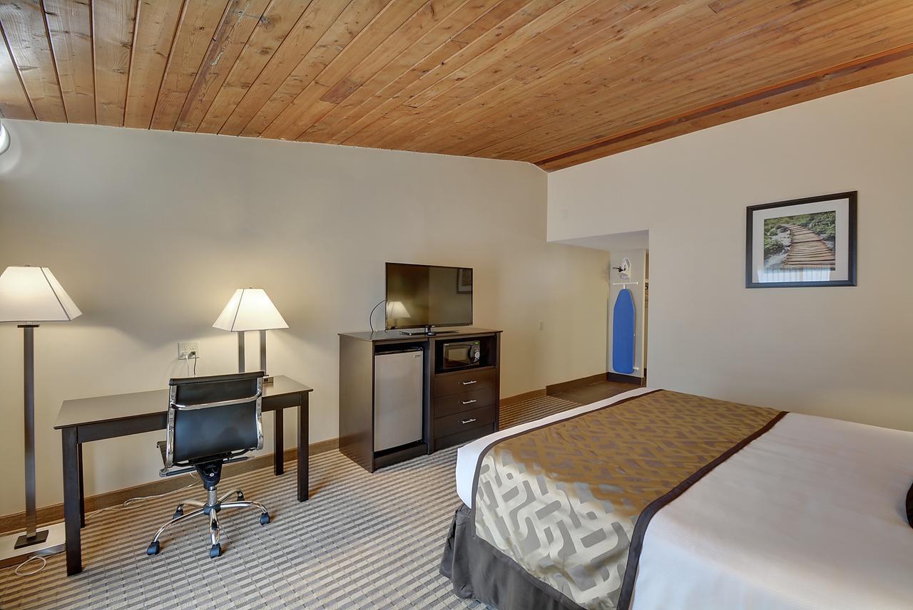 The Putney Inn المظهر الخارجي الصورة